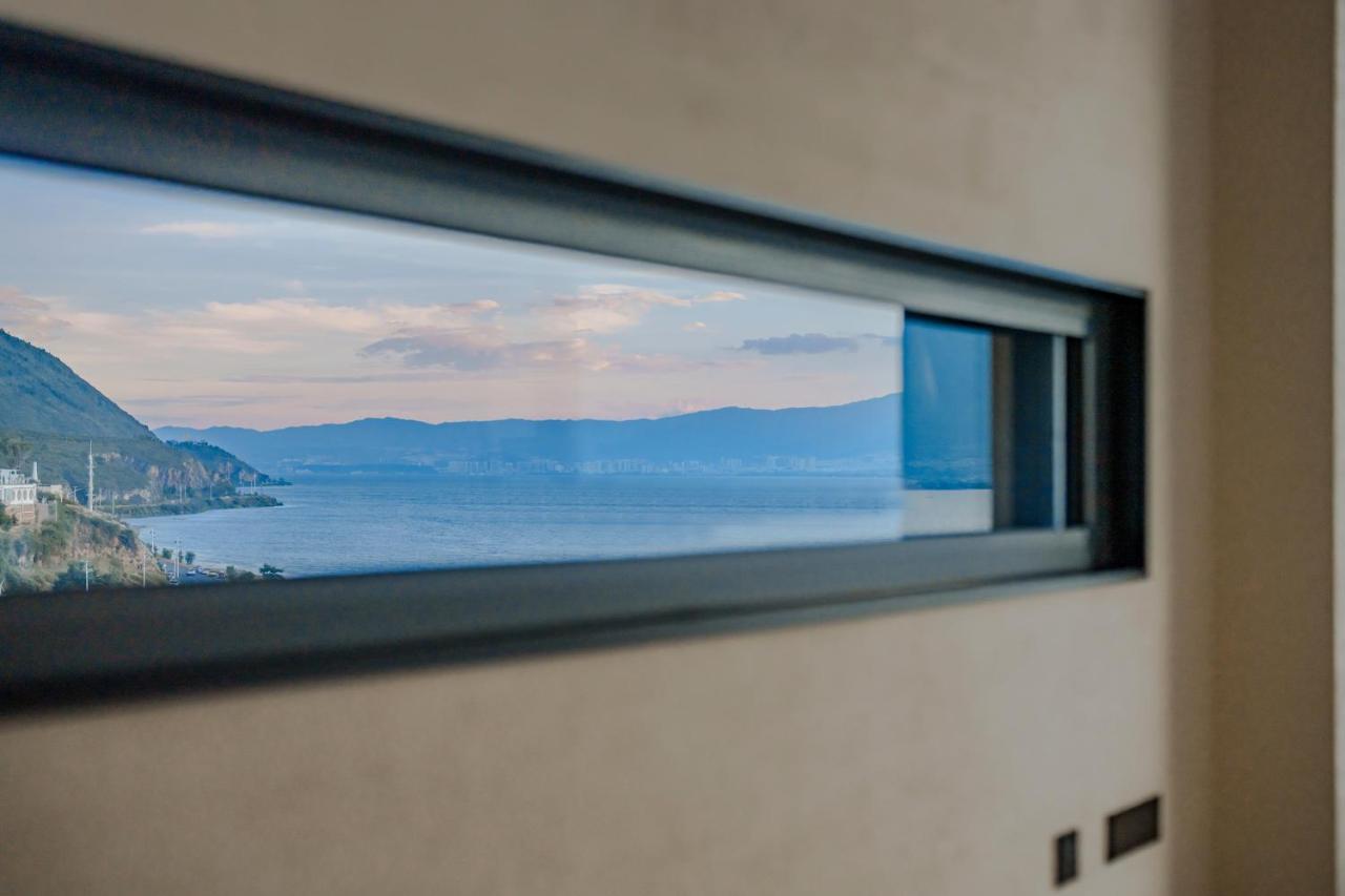 Dali Oriental Seaview Hotel -Dali Erhai Εξωτερικό φωτογραφία