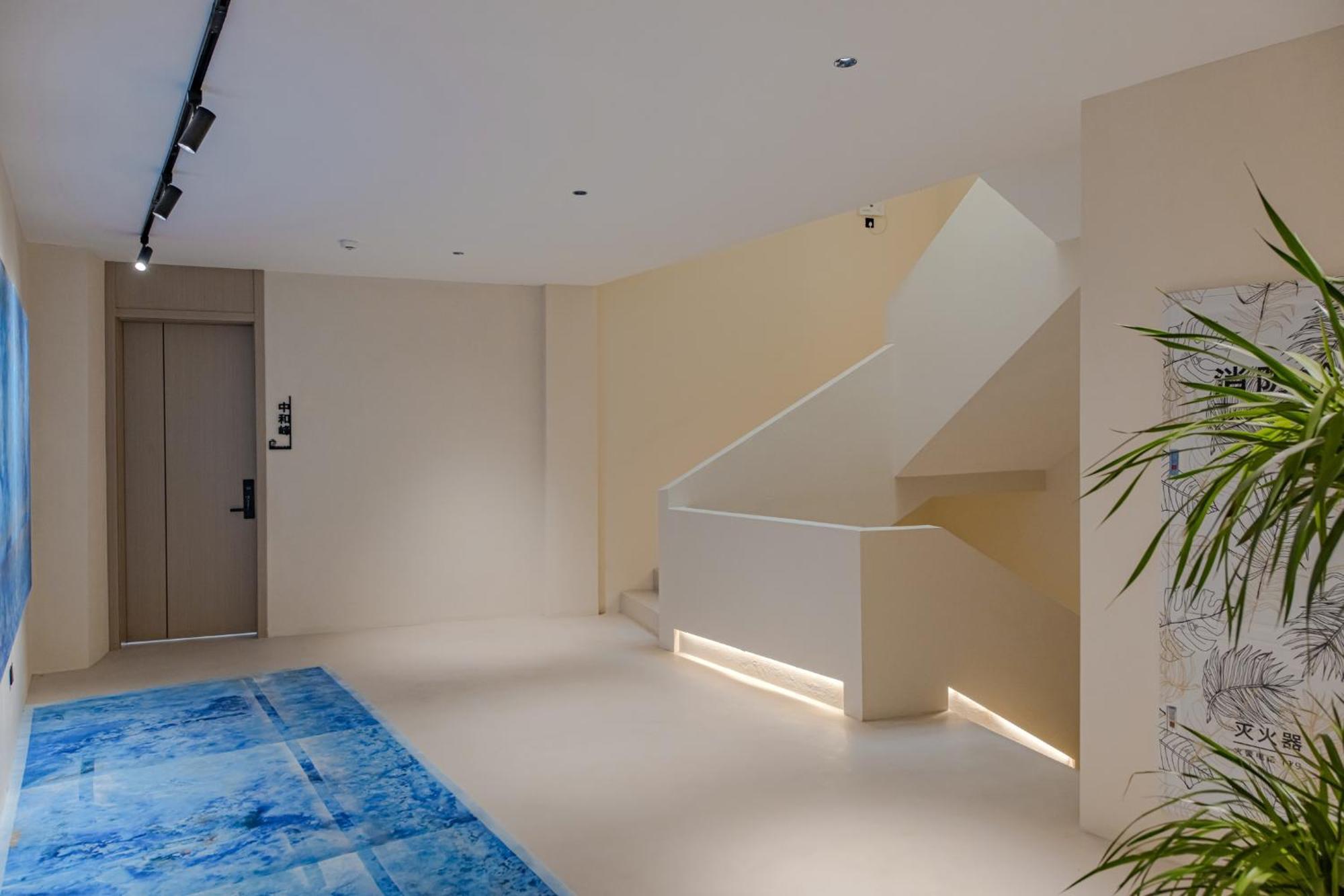 Dali Oriental Seaview Hotel -Dali Erhai Εξωτερικό φωτογραφία