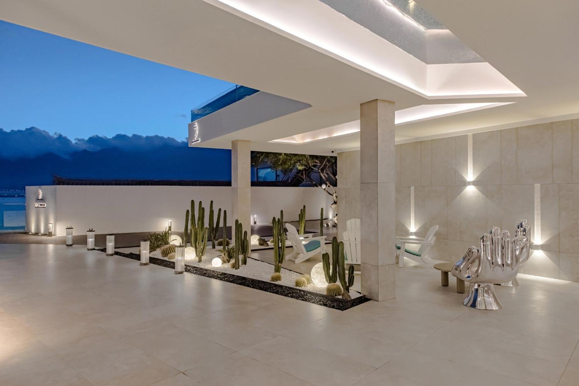 Dali Oriental Seaview Hotel -Dali Erhai Εξωτερικό φωτογραφία