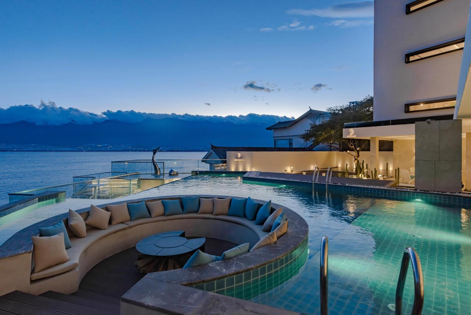 Dali Oriental Seaview Hotel -Dali Erhai Εξωτερικό φωτογραφία