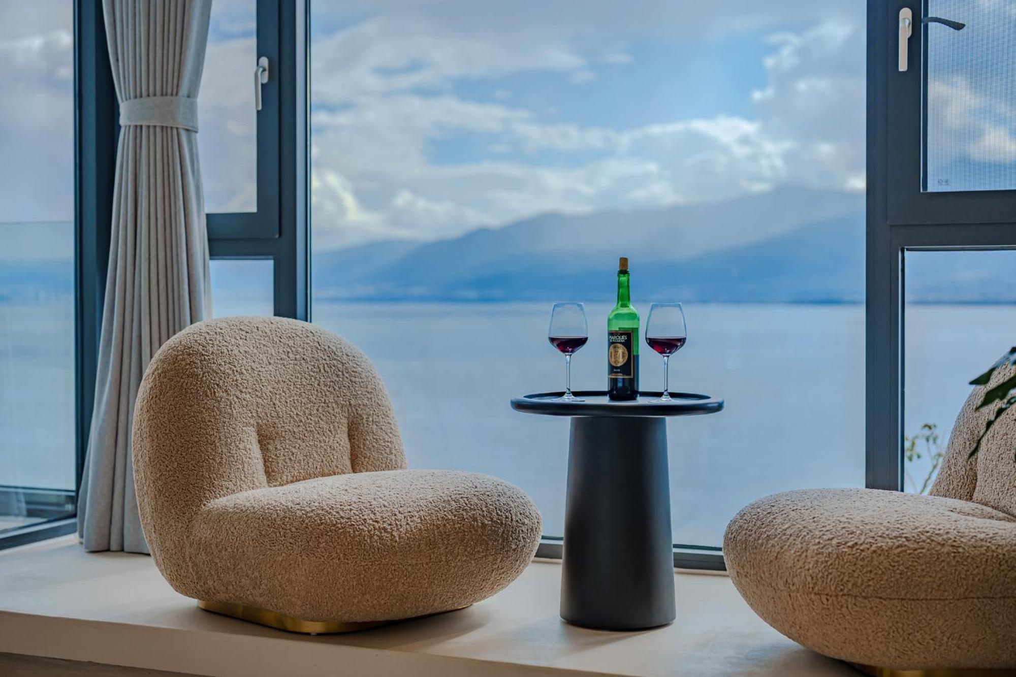 Dali Oriental Seaview Hotel -Dali Erhai Εξωτερικό φωτογραφία